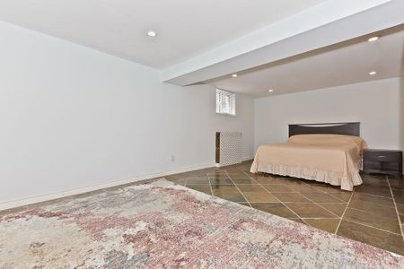 For Lease - 1236 Ogden Avenue, Mississauga, Ontario - Photo 4