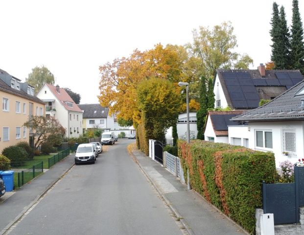 Großzügiger Grundriss mit 2 Balkonen! Top-4-Zimmer-Wohnung in schöner Lage! Nürnberg - Laufamholz - Foto 1