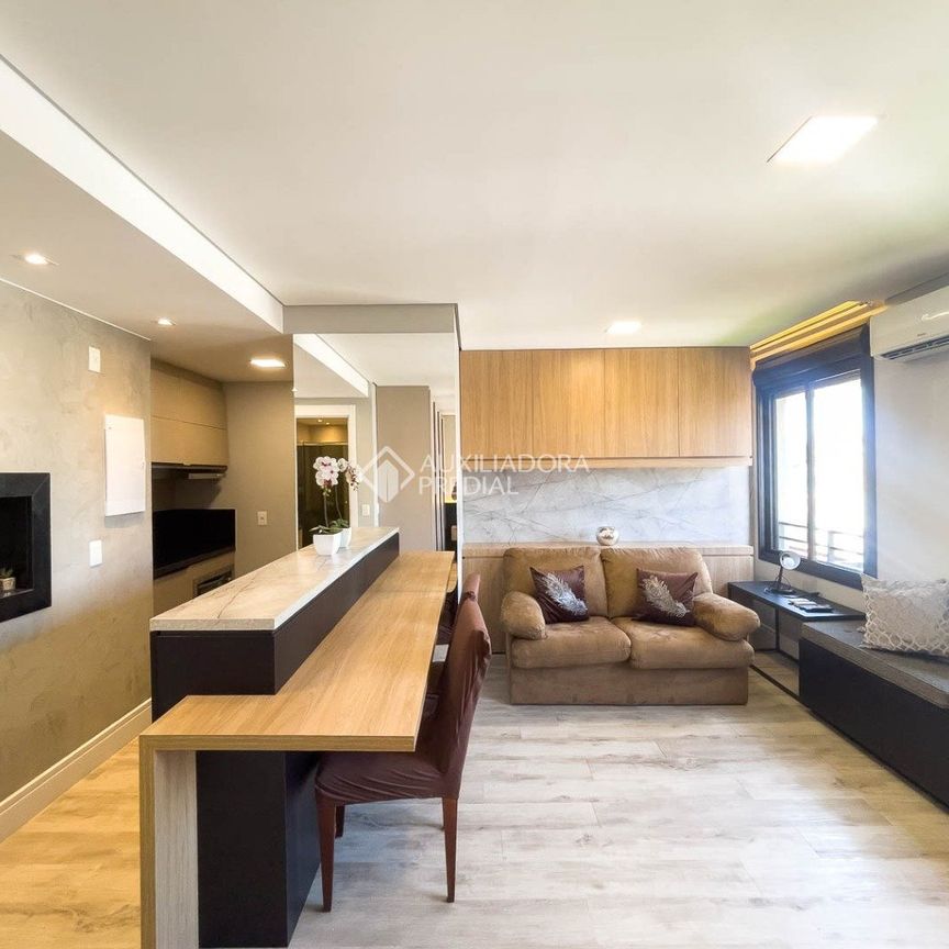 Apartamento com 1 quarto e 44m² para alugar em São João, Porto Alegre. - Foto 1