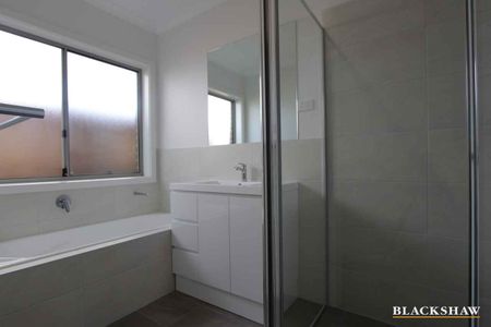 BRAND NEW FAMILY HOME - Photo 4