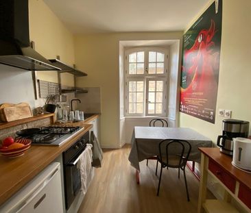Location Appartement 4 pièces 74m² DINAN 22100 - Photo 5