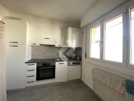 3.5 pièces à louer - centre de Monthey ! - Photo 3