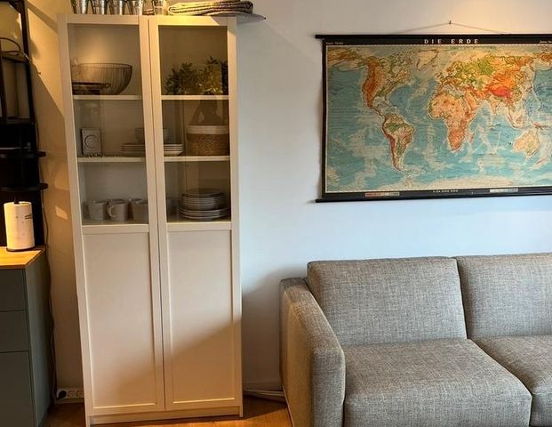 Schöne möblierte 1- Zimmerwohnung in München- Obersendling/ Solln - Photo 1