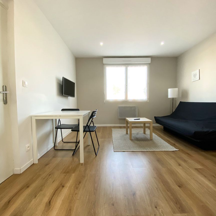 Location Appartement 1 pièce 20m² NIORT 79000 - Photo 1