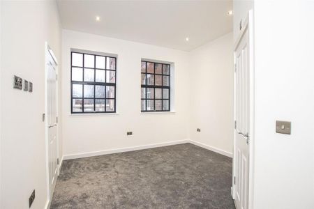 2 bedroom townhouse to rent - Photo 3