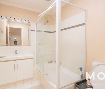 IMMACULATE 2 x 1 ATTADALE VILLA IN GREAT LOCATION - Photo 6