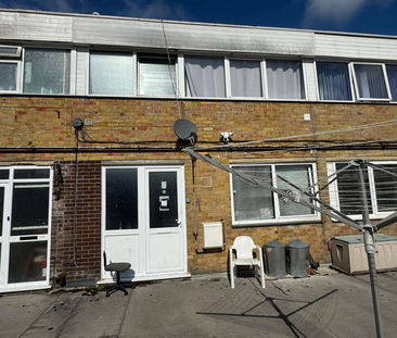 Pylewell Rd Endeavour Suite - Photo 4