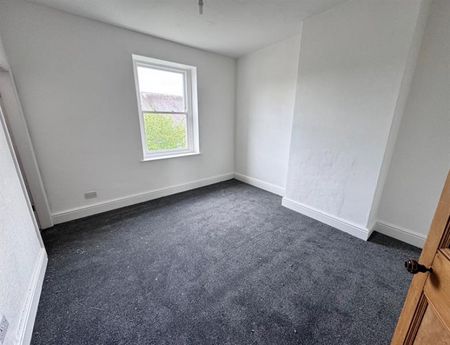 2 Bedroom Terraced Available Arranging tenancy - Photo 3