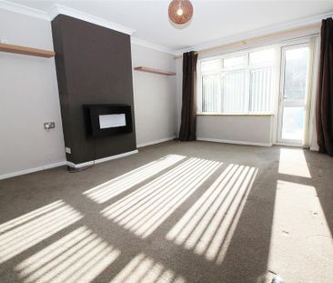 2 bedroom maisonette to rent - Photo 1