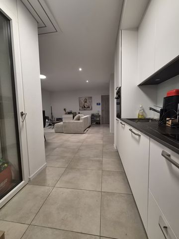 2.5 Zimmer, 60 m², 5. Stock - Photo 2