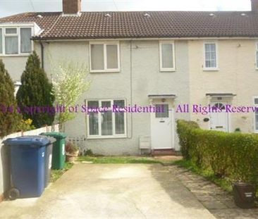 3 bedroom terraced house to rent - Photo 4
