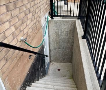 For Lease - 35 Agricola Road, Brampton, Ontario - Photo 6