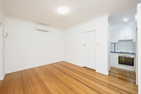 8/20 Payne Street, Caulfield VIC 3162 - Apartment For Rent | Domain - Photo 5
