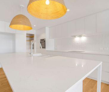 Near New Apartment with Uninterrupted Ocean Glimpses!! - Photo 6