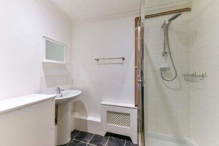 Parkhill Road, Belsize Park, London - Photo 4