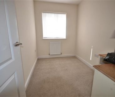 3 Bedroom Semi Detached To Let - Photo 1