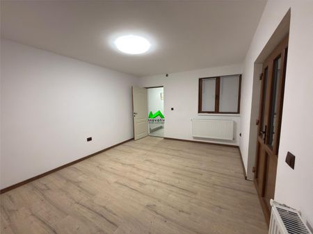 Apartament de inchiriat nemobilat 2 camere Sibiu Victoriei - Fotografie 3