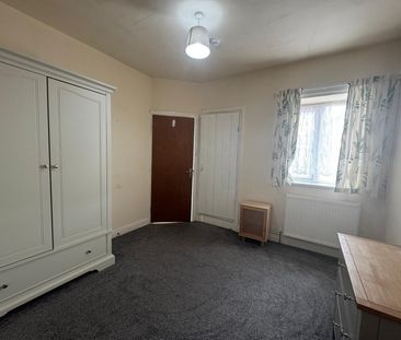 2 bedroom house to rent - Photo 2