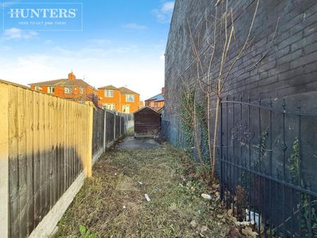 2 bedroom semi-detached house to rent - Photo 4