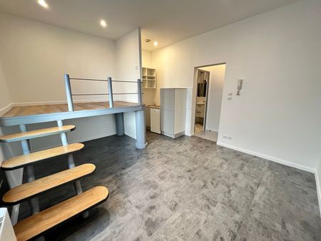 Location Appartement 1 pièce 22m² - Photo 5