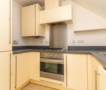 2 bedroom apartment to rent - Photo 6