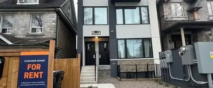 12 - 21 Batavia | 21 Batavia Avenue, East York - Photo 1