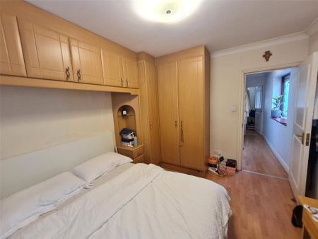 Ashbourne Close, London W5 - Photo 2