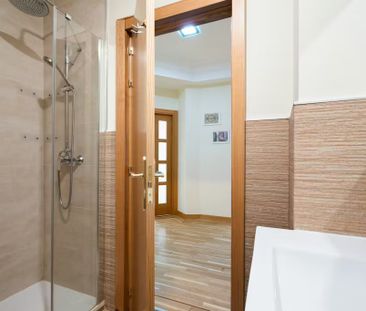 Calle de Cartagena, Madrid, Community of Madrid 28028 - Photo 1