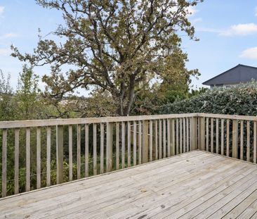 Three bedrooms plus private gardens - Photo 5