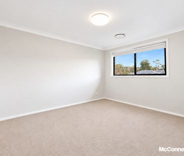 Spacious Four-Bedroom Family Home in Convenient Tallawong Location - Photo 2