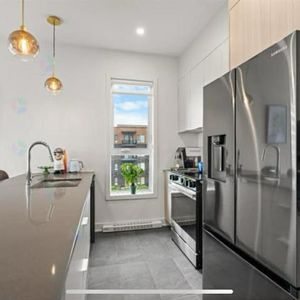 Condo a louer - Photo 2