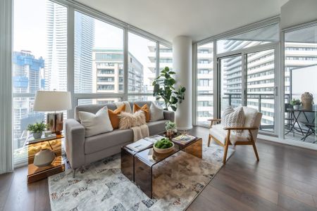 For Lease - 45 Charles Street Unit# 3307, Toronto, Ontario - Photo 3