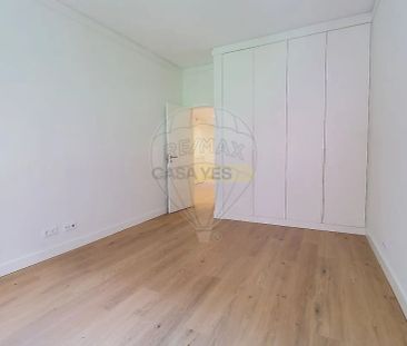 Apartment T6 in Lumiar, Lisboa - Photo 3