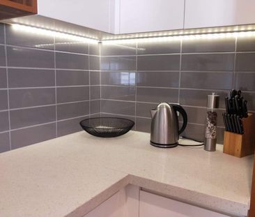 Prestige Unit In South Leura - Photo 5