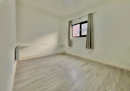 VOLLEDIG GERENOVEERDE EN ENERGIEZUINIGE WONING (EPC B) MET 3 SLPKS (4 MOGELIJK) - Foto 5