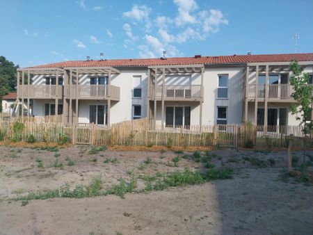 Location Appartement 2 pièces 40m² LIT ET MIXE 40170 - Photo 2