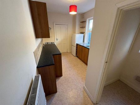 2 bedroom terraced house to rent - Photo 5