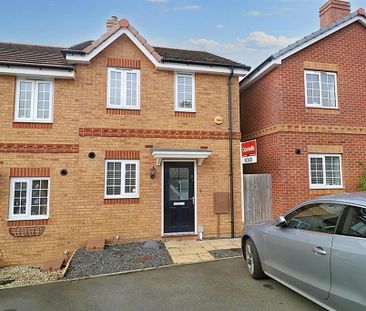 2 bedroom semi-detached house to rent - Photo 6