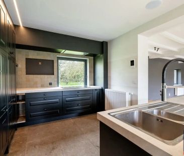 Charmante, vrijstaande woning in alle rust met tuin in het Zoute - Photo 3