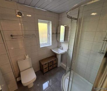3 bedroom property to rent in Manchester - Photo 1