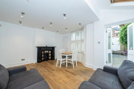 2 bedroom flat to rent - Photo 4