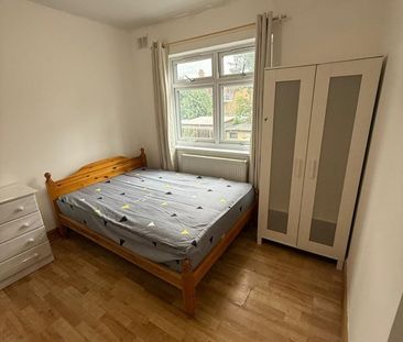 Room in a Shared House, Coombe Road, N22 - Photo 1