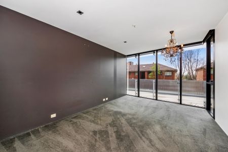 211/576 St Kilda Road, Melbourne VIC 3004 - Apartment For Rent | Domain - Photo 2