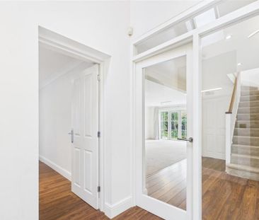 4 bedroom detached house to rent - Photo 6