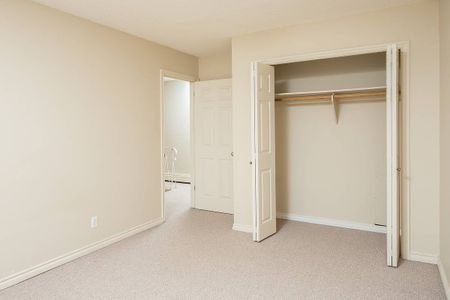 Pioneer Apartments - Photo 3