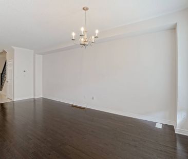 For Lease - 130 Orchardcroft Road, Oakville, Ontario - Photo 3