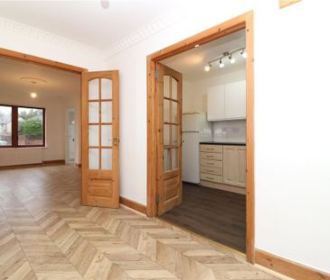 2 bedroom semi-detached house to rent - Photo 6