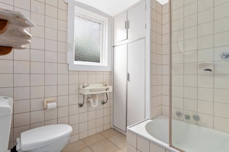 Charming Family Home Full of Character! - Photo 2