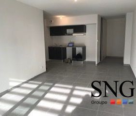 T3 AVEC BALCON ET PARKING - Photo 3