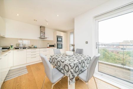 Down Hall Road, Kingston Upon Thames, KT2 - Photo 4